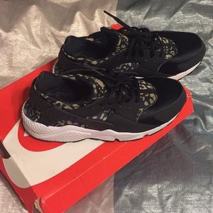 Nike Cheetah Print Huarache